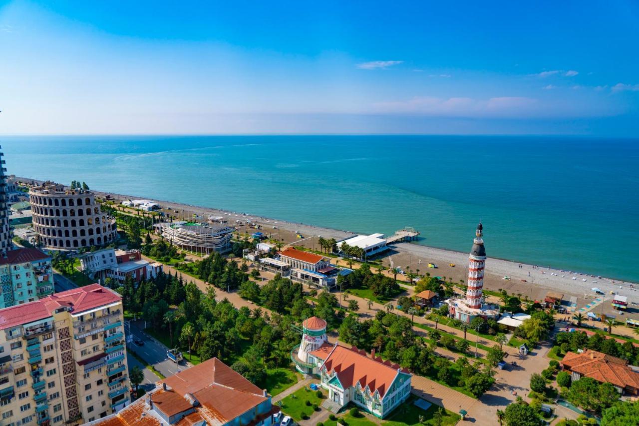 Seaside Resort In New Orbi Twins Batumi Eksteriør bilde