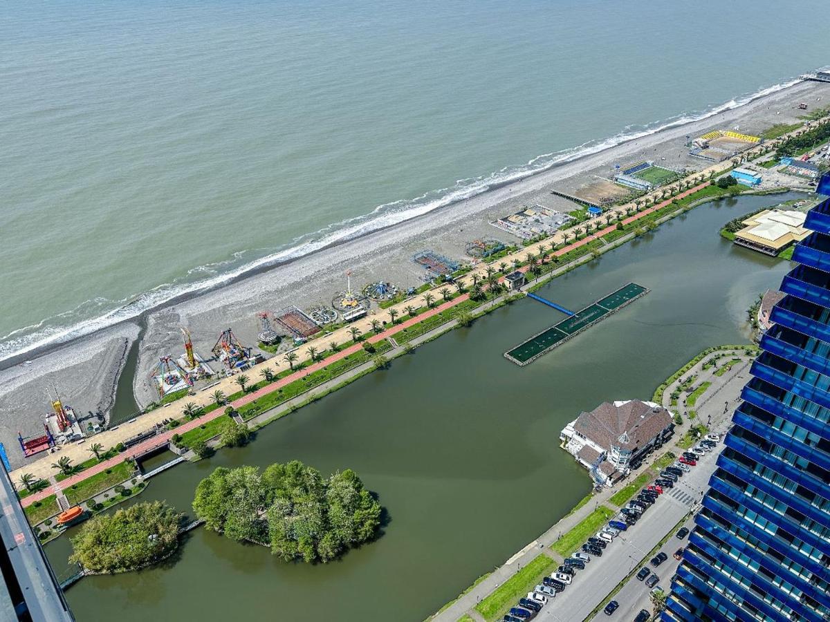 Seaside Resort In New Orbi Twins Batumi Eksteriør bilde